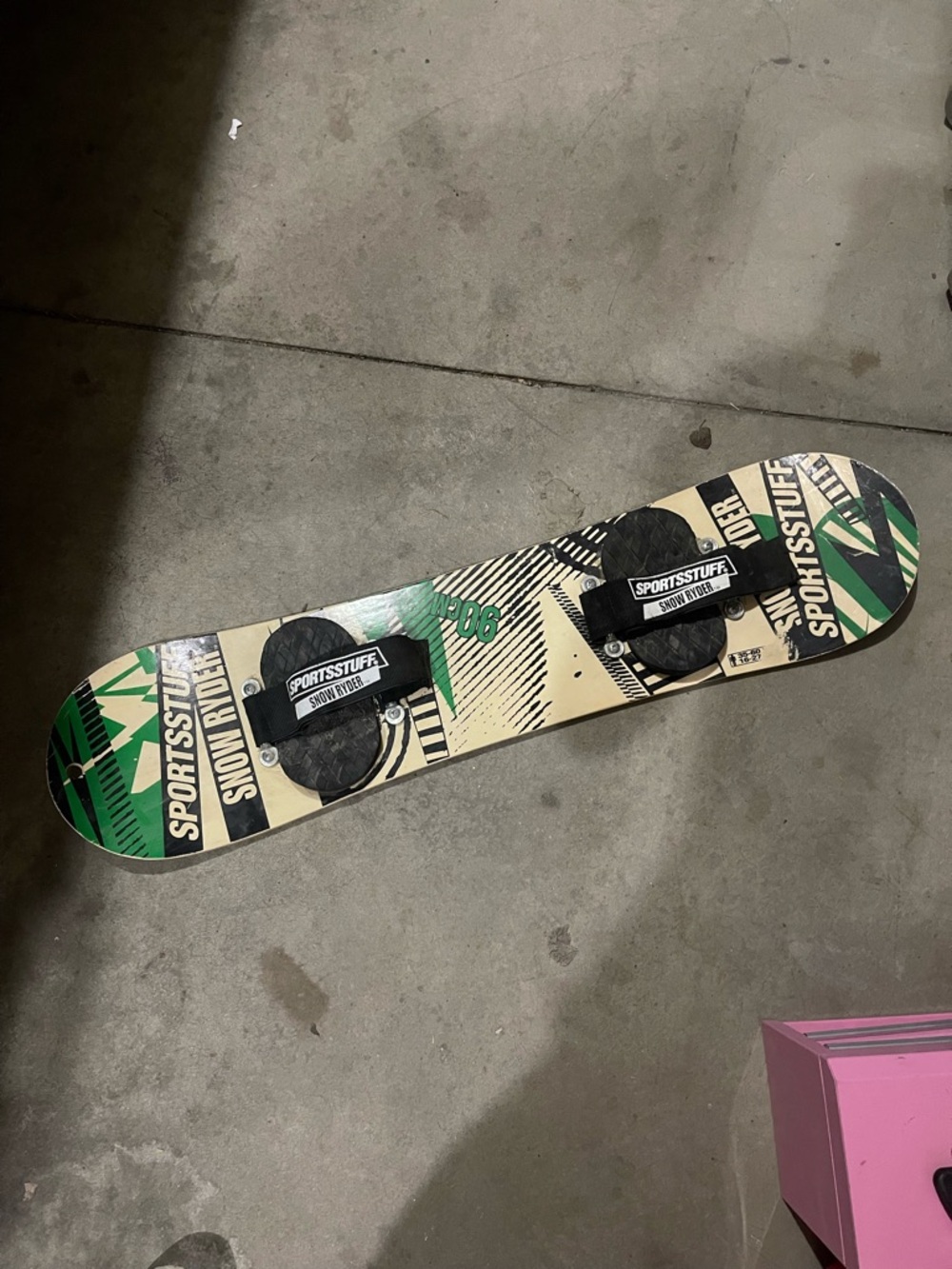 Sportstuff Snow Rider Snowboard - Green & Beige Graphic